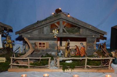 Foto des Albums: Christkindlmarkt /Krippenaustellung 2012