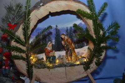 Foto des Albums: Christkindlmarkt /Krippenaustellung 2012