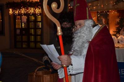 Foto des Albums: Christkindlmarkt /Krippenaustellung 2012