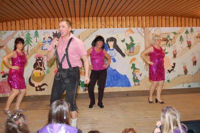Foto des Albums: Faschingsmarkt Haunersdorf 2012