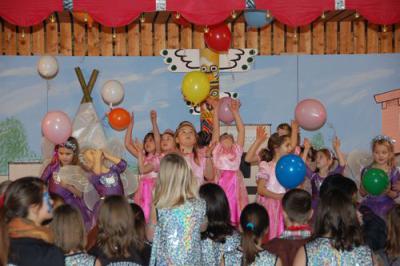 Foto des Albums: Faschingsmarkt Haunersdorf 2011