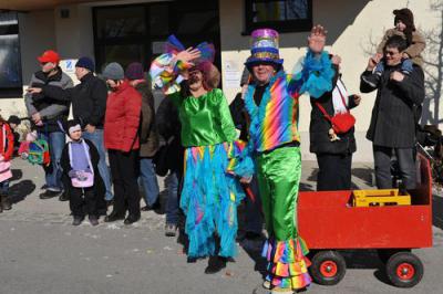 Foto des Albums: Faschingsumzug 2011