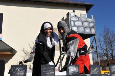 Foto des Albums: Faschingsumzug 2011