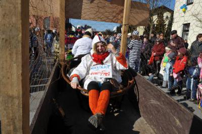 Foto des Albums: Faschingsumzug 2011