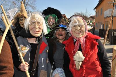 Foto des Albums: Faschingsumzug 2011