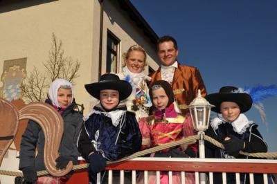 Foto des Albums: Faschingsumzug 2011