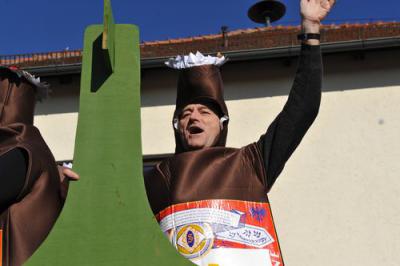 Foto des Albums: Faschingsumzug 2011