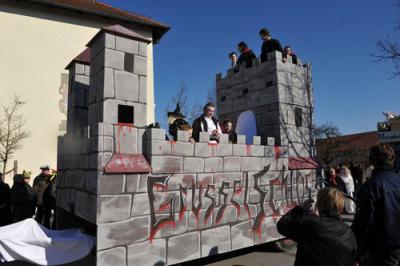 Foto des Albums: Faschingsumzug 2011
