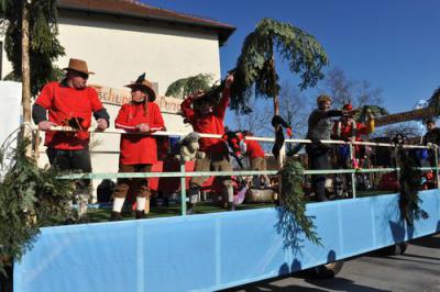 Foto des Albums: Faschingsumzug 2011