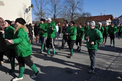 Foto des Albums: Faschingsumzug 2011