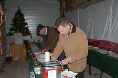 Foto des Albums: Christkindlemarkt /Krippenspiel /Weihnachtskonzert 2010
