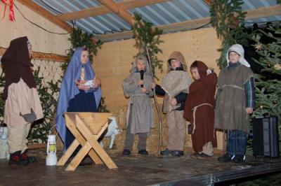 Foto des Albums: Christkindlemarkt /Krippenspiel /Weihnachtskonzert 2010