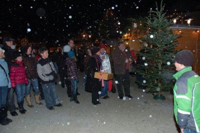 Foto des Albums: Christkindlemarkt /Krippenspiel /Weihnachtskonzert 2010