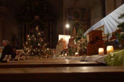 Foto des Albums: Christkindlemarkt /Krippenspiel /Weihnachtskonzert 2010