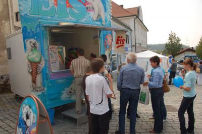 Foto des Albums: Herbstmarkt / Armdrücken 2009