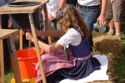 Foto des Albums: Herbstmarkt / Armdrücken 2009