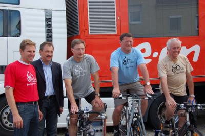 Foto des Albums: Radsternfahrt 2009