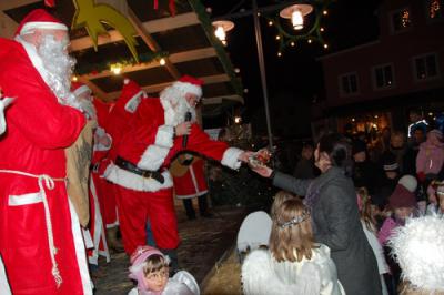 Foto des Albums: Christkindlemarkt engel & Nikoläuse