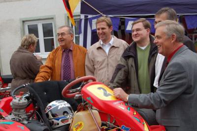 Foto des Albums: Herbstmarkt /Kartrennen 2008