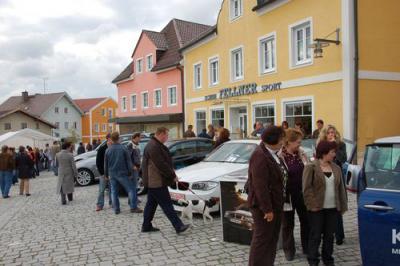 Foto des Albums: Herbstmarkt /Kartrennen 2008