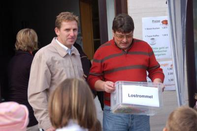 Foto des Albums: Herbstmarkt /Kartrennen 2008