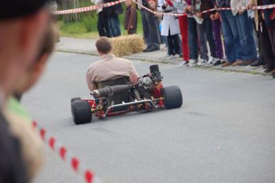 Foto des Albums: Herbstmarkt /Kartrennen 2008