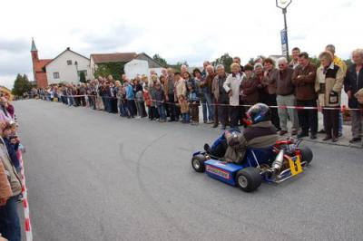 Foto des Albums: Herbstmarkt /Kartrennen 2008