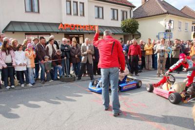 Foto des Albums: Herbstmarkt /Kartrennen 2008