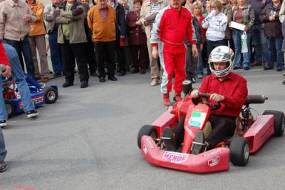 Foto des Albums: Herbstmarkt /Kartrennen 2008