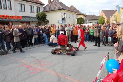 Foto des Albums: Herbstmarkt /Kartrennen 2008