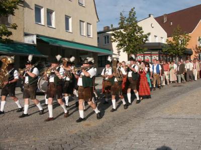 Foto des Albums: Voklsfestauszug 2008