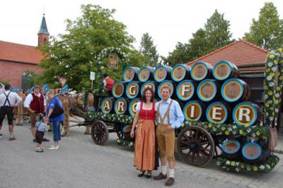 Foto des Albums: Voklsfestauszug 2008