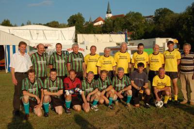 Foto des Albums: Volksfest "7 Meter schießen" 2008