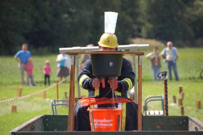 Foto des Albums: Volksfest Geschicklichkeit 2008