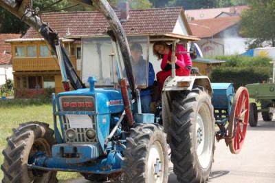Foto des Albums: Volksfest Oldtimer 2008