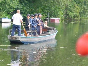 Foto des Albums: Drachenbootrennen 2004 (21.08.2004)