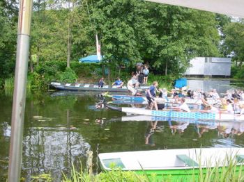 Foto des Albums: Drachenbootrennen 2004 (21.08.2004)