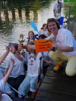 Foto des Albums: Drachenbootrennen 2004 (21.08.2004)