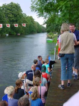 Foto des Albums: Drachenbootrennen 2004 (21.08.2004)