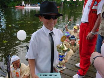 Foto des Albums: Drachenbootrennen 2004 (21.08.2004)