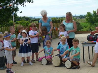 Foto des Albums: Sommerfest der "Seelandsterne"