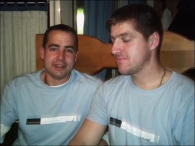 Foto des Albums: Einstandsparty bei unserem Vereinswirt Peppel (22. 10. 2005)