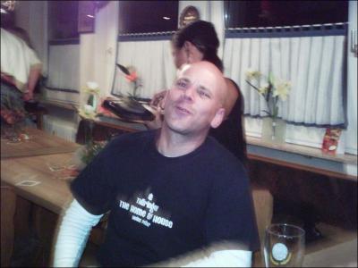 Foto des Albums: Einstandsparty bei unserem Vereinswirt Peppel (22. 10. 2005)