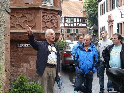 Stadtf&uuml;hrung in B&uuml;dingen  (Bild vergr&ouml;&szlig;ern)