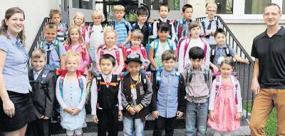 Klasse 1c mit Frau Eickhoff Bild:MAZ Beilage &ldquo;Einschulung&rdquo; vom 25.8.2014.  (Bild vergr&ouml;&szlig;ern)