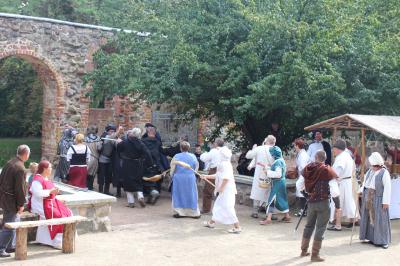 Foto des Albums: Theateraufführung im Schlosspark (24.08.2014)