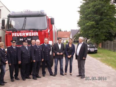 Foto des Albums: Übergabe Tanklöschfahrzeug an die Löschgruppe Menz