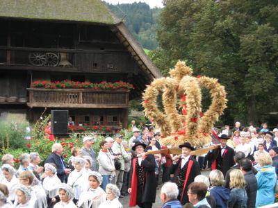 Erntekrone  (Bild vergr&ouml;&szlig;ern)