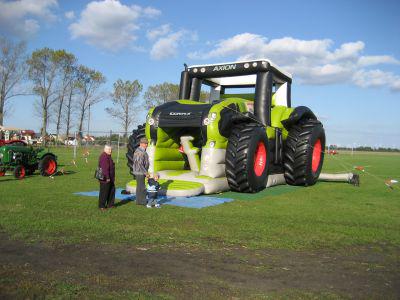 Foto des Albums: Erntedankfest mit den Oldtimer- & Schlepperfreunden am 27. September 2014 in Koßdorf