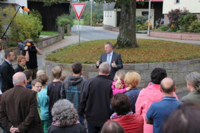 Foto des Albums: Das ZDF in Schondra und Singenrain - Druck aufbauen gegen TenneT (11.10.2014)